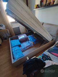 letto contenitore  CHATEAU D'AX  e lettino singolo