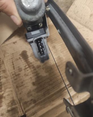 Alzacristalli Destro anteriore Citroen C3 .