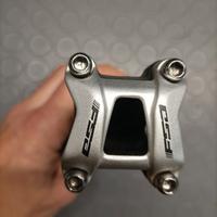 Attacco manubrio FSA GOSSAMER 130 mm