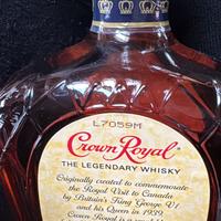 Crown royal whisky da collezione