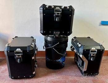 Tris borse, valigie e bauletto Originali BMW