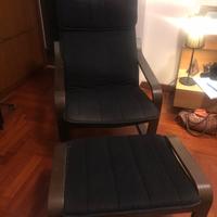Poltrona Ikea Poang con poggiapiedi 