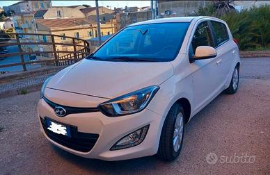 HIUNDAY i20 crdi 1.1 Diesel 75cv neopatentati