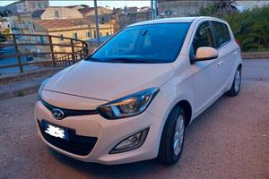 HIUNDAY i20 crdi 1.1 Diesel 75cv neopatentati
