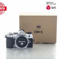 Olympus OM-5