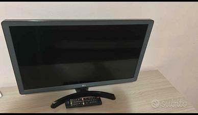 TV lg usata 2 volte. compresa di smart card 
