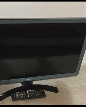 TV lg usata 2 volte. compresa di smart card 