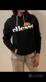 Felpa hot sale ellesse nera