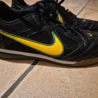scarpe uomo footsal indoor Nike Gato