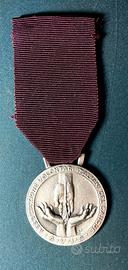 AVIS medaglia argento