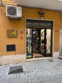 Si loca Locale commerciale