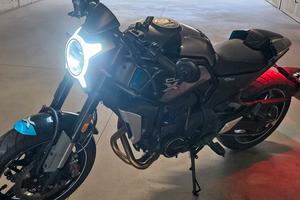 CF MOTO CLX 700 SPORT