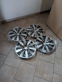 Copricerchi usati Peugeot 208 modello 2020