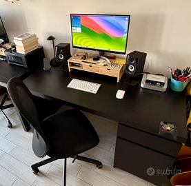 Scrivania Ikea MALM e sedia FLINTAN