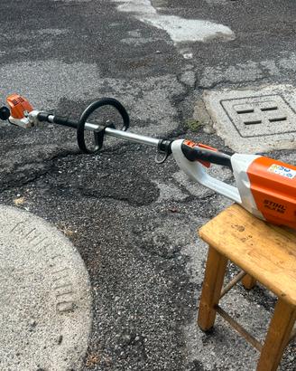 Tagliasiepi Stihl a batteria