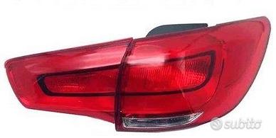 FANALI POSTERIORI COMPLETI KIA SPORTAGE 2015/16