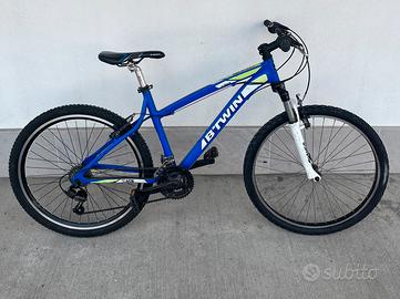 Bicicletta MTB Rockrider alluminio ruota 26.