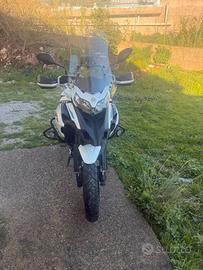 Benelli trk 502x