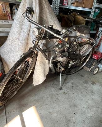 Bici d’epoca a motore