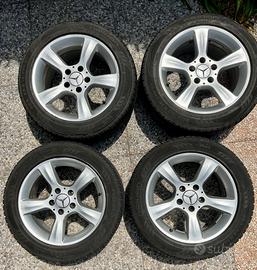 Cerchi Mercedes Con gomme Nokian
