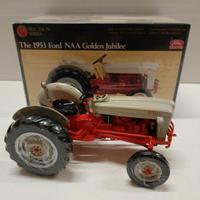 FORD NAA JUBILEE - scala 1/16 ERTL PRECISION Serie