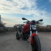 Monster 696 Plus