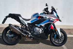 BMW M 1000 XR