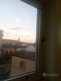 Trilocale vista sul centro storico,stazione a 40 m