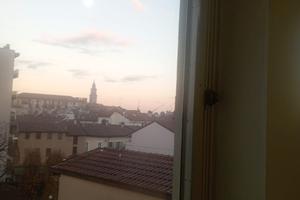 Trilocale vista sul centro storico,stazione a 40 m