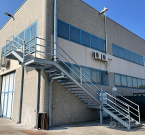 Capannone artigianale industriale