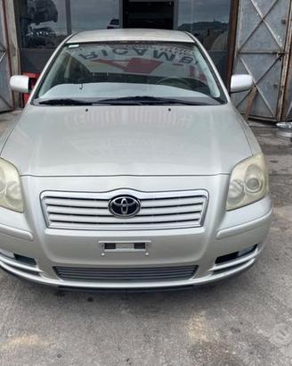 Ricambi Toyota Avensis 2.0 D-4D 16V 116cv del 2003