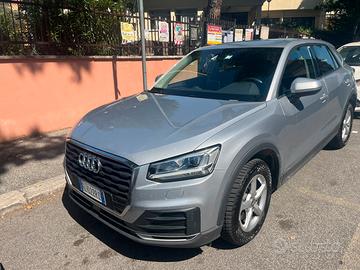 Audi Q2 Business QUATTRO