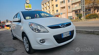 Hyundai i20 1.2 5p. BlueDrive GPL Sound Edition