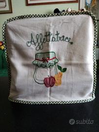 copri-affettatrice ricamata