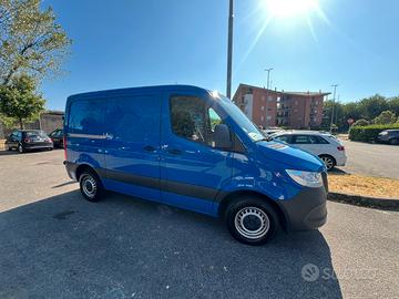 Mercedes sprinter 215 passo corto 150cv