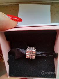Pandora charm 