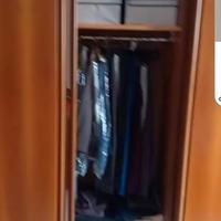 Armadio a tre ante scorrevoli 
