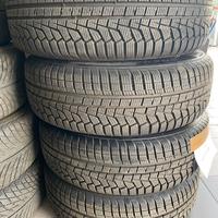 Gomme invernali seminuove 215/65 R17 99H