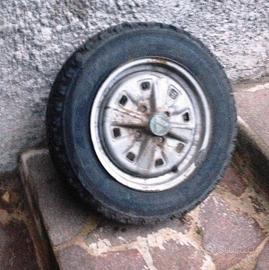 Ruote da neve ma anche per carrelli o roulotte