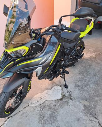 benelli trk 702x 
