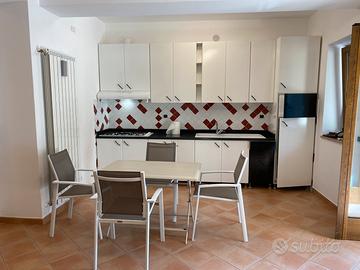 Appartamento in villa con giardino centralissimo