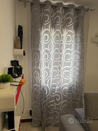 Coppia di tende + pali