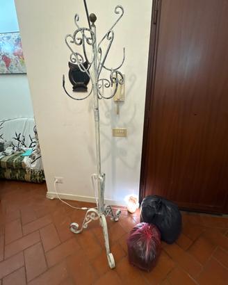 Porta abiti in ferro battuto