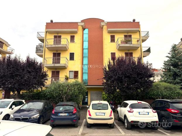 QUADRILOCALE IN VIA M. CONERO, 74 PORTO D'ASCOLI