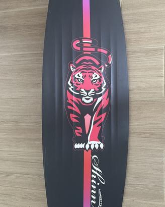 Tavola Kitesurf SHINN Monkette Perfetta