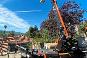 Gru compatta cingolata BG LIFT M400