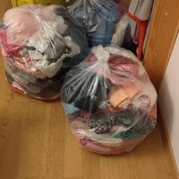 Sacco vestiti bimba 8-10 anni