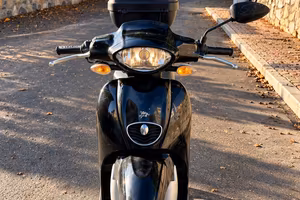 Aprilia Scarabeo 50 – 2020 – Bauletto – 32.665 km