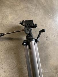 Cavalletto  per macchina fotografica  o cinepresa