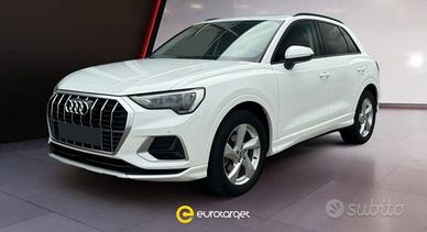 AUDI Q3 35 TDI S tronic Business Advanced